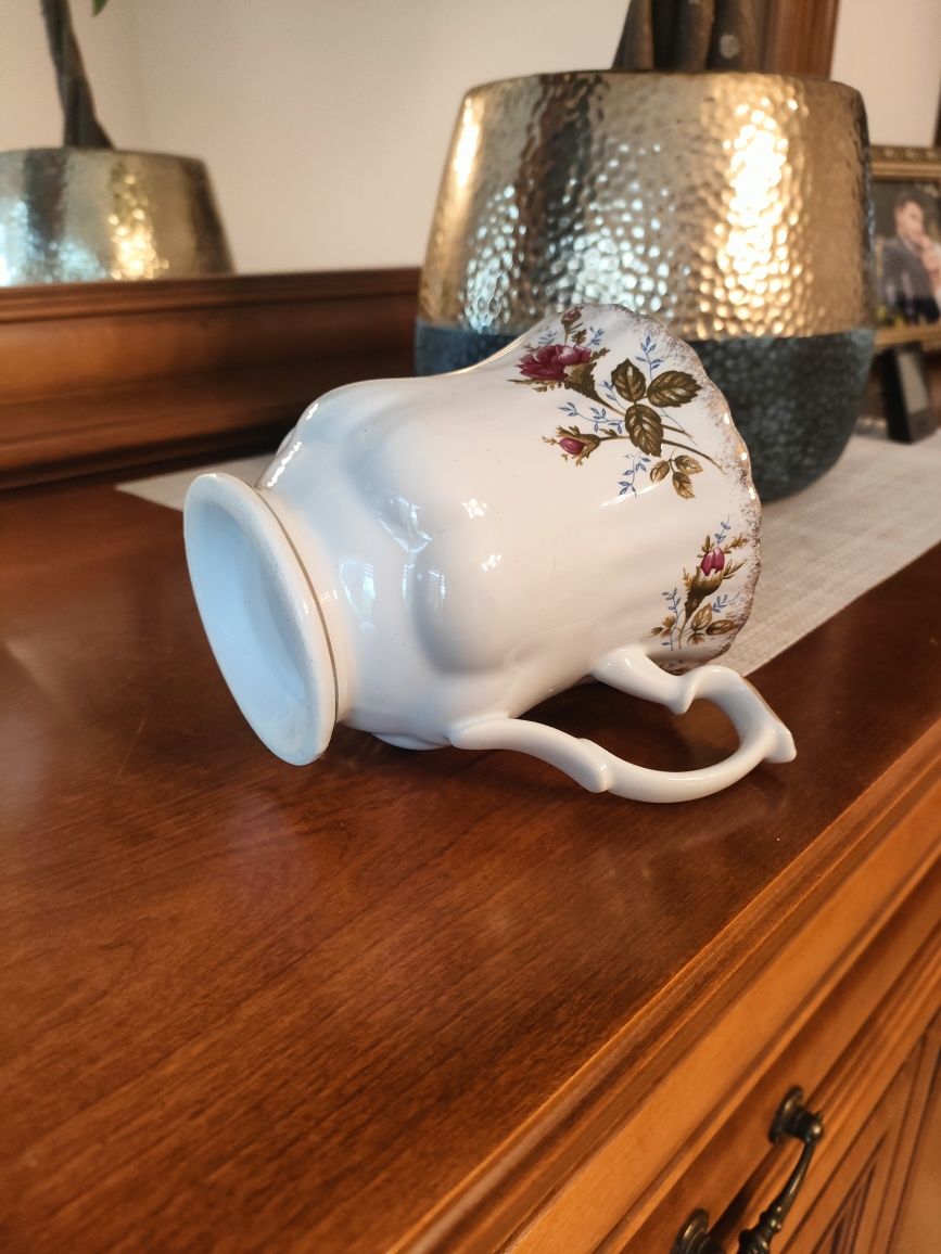 Porcelana Chodzież róża Rezerwacja