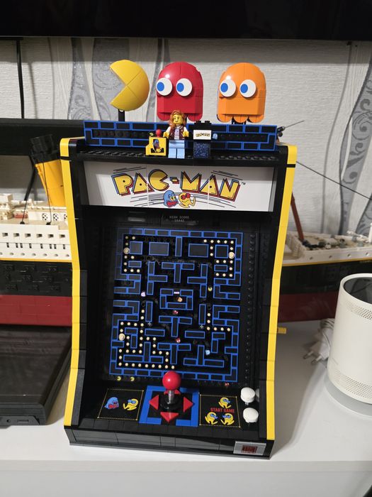 Конструктор LEGO Icons Аркада PAC-MAN 2651 деталей (10323)
