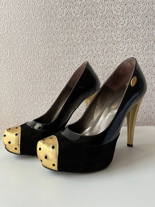 Sapato da marca ‘Pedicaty’