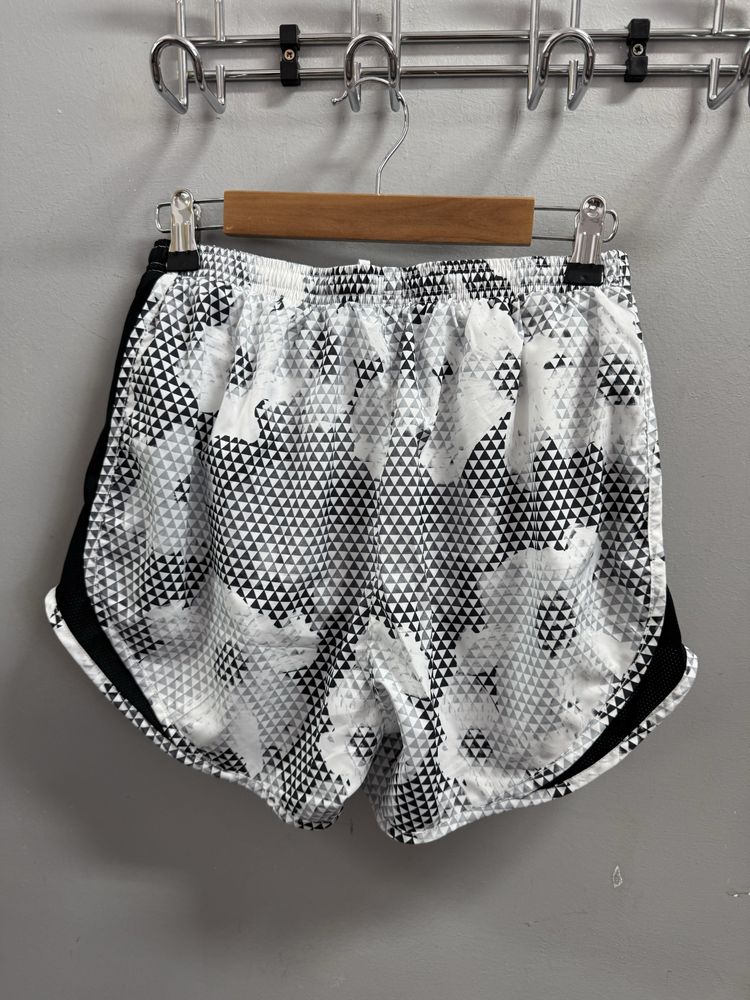 Spodenki szorty damskie sportowe do biegania Nike S 36