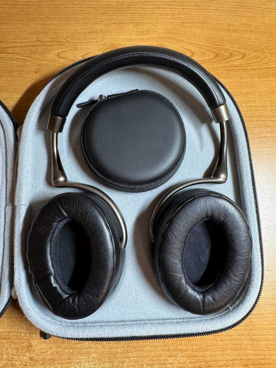Навушники Parrot Zik by Philippe Starck—Bluetooth, ANC, сенсорні, кейс