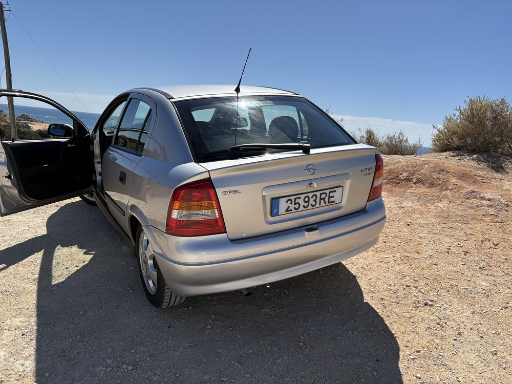 Opel astra (muitissimo bom estado)