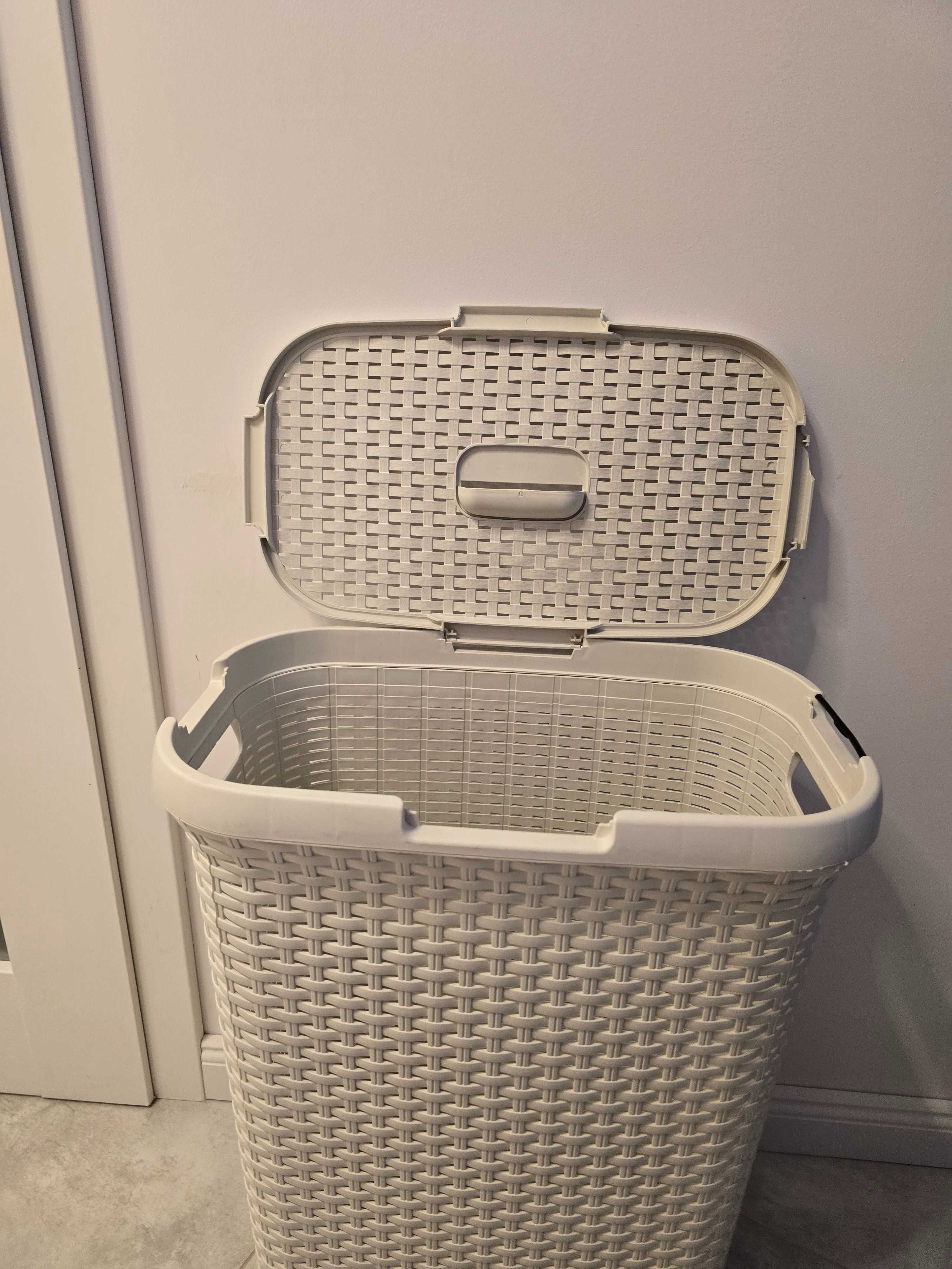 Wąski kosz na pranie Curver "rattan"