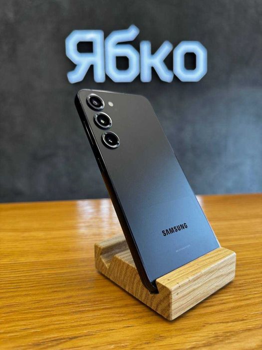 Вживаний Samsung Galaxy S23 8/128GB (Phantom Black) (Global)