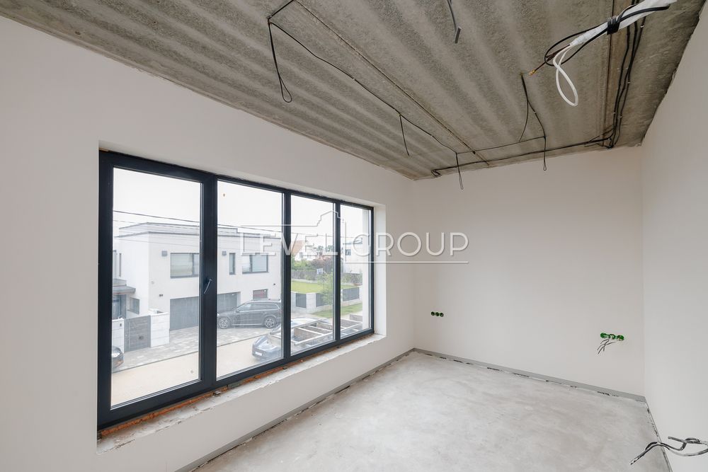 Продам двоповерховий будинок Крушинка Київська обл.