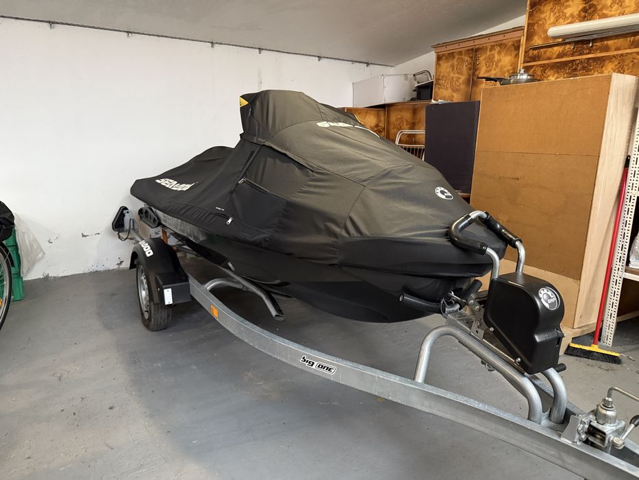 Skuter wodny BRP SeaDoo RXT X-RS 300