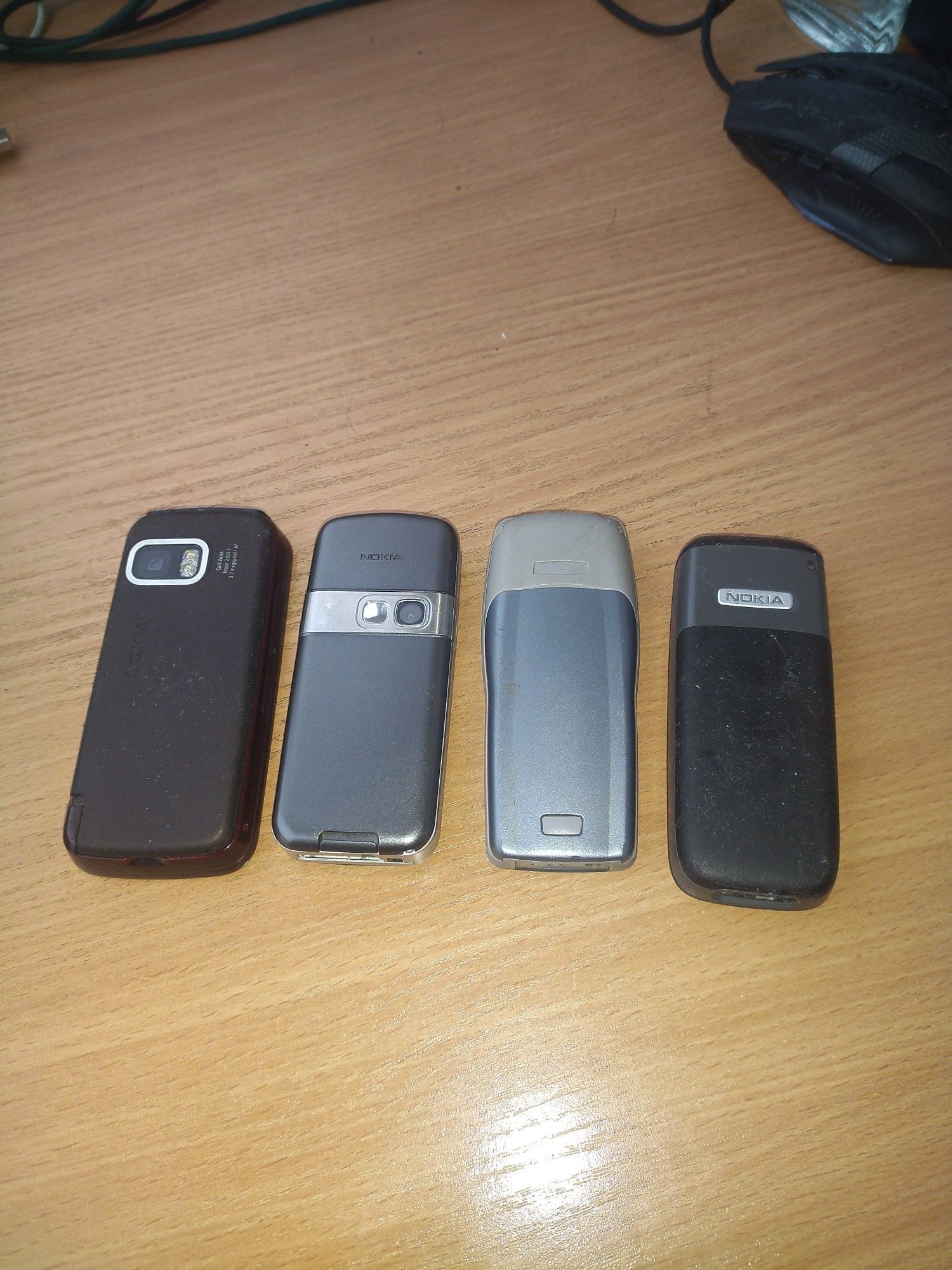 Телефони Nokia кнопочні