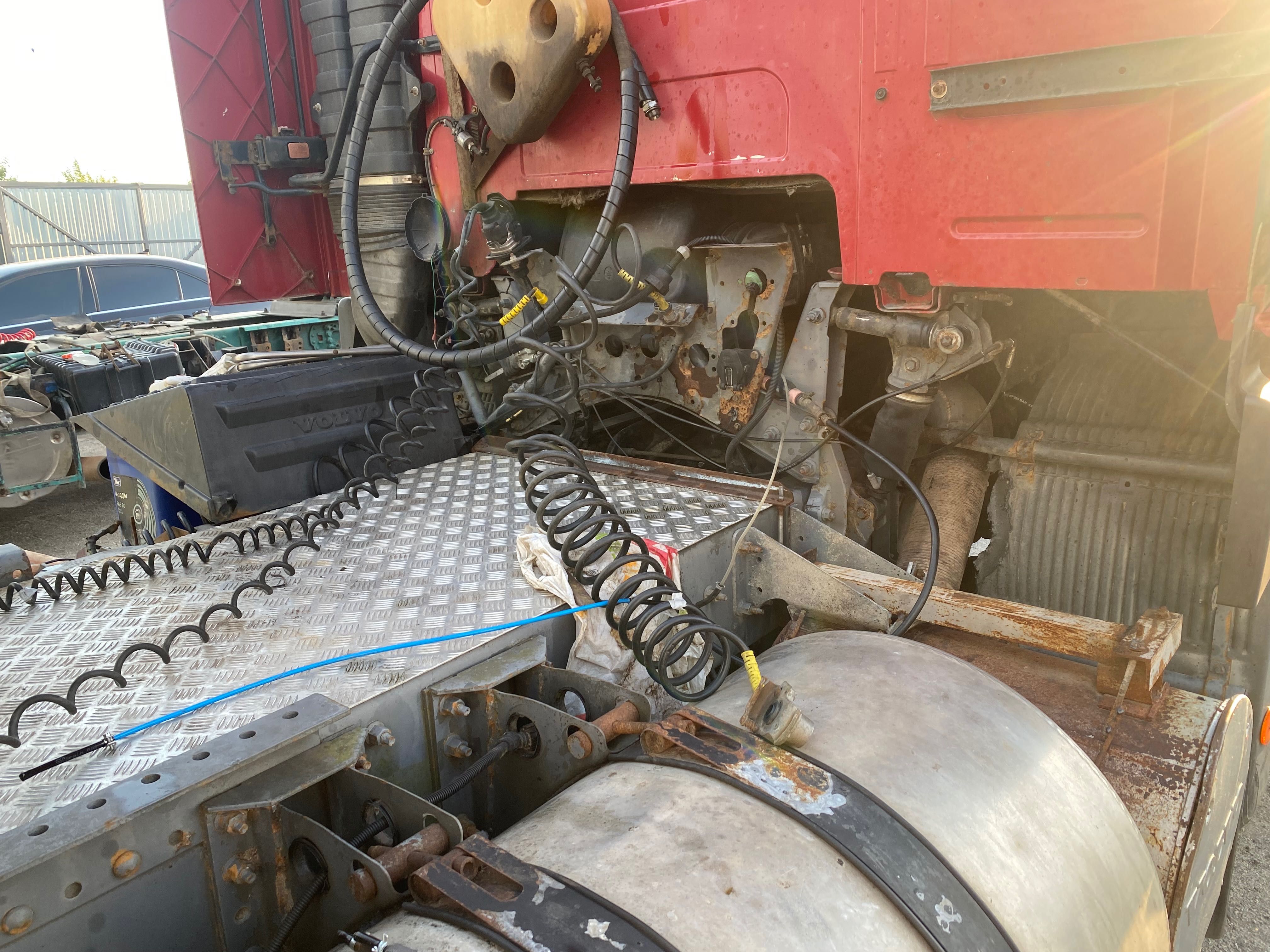 Продам VOLVO FH12