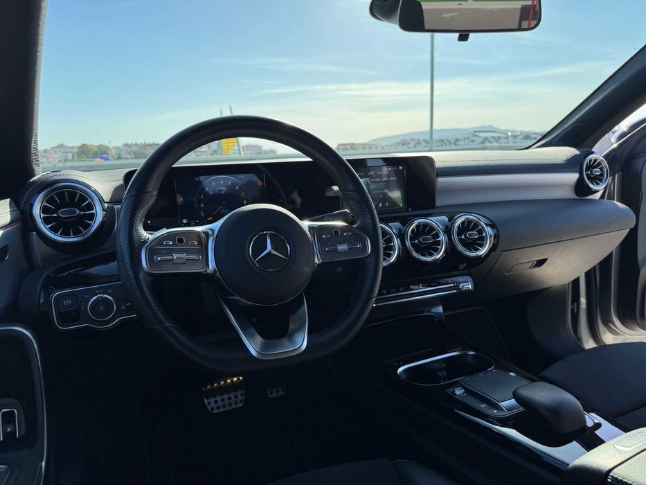 Mercedes CLA 250e AMG • Garantia Mercedes + 2 Anos • Impecável