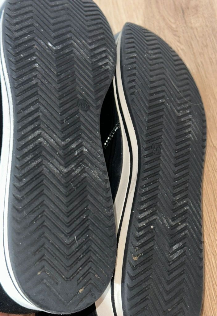 Buty sneakersy Kazar 40