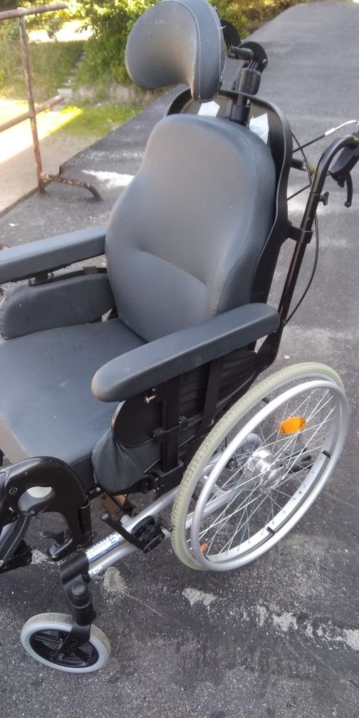 Wózek inwalidzki nowy