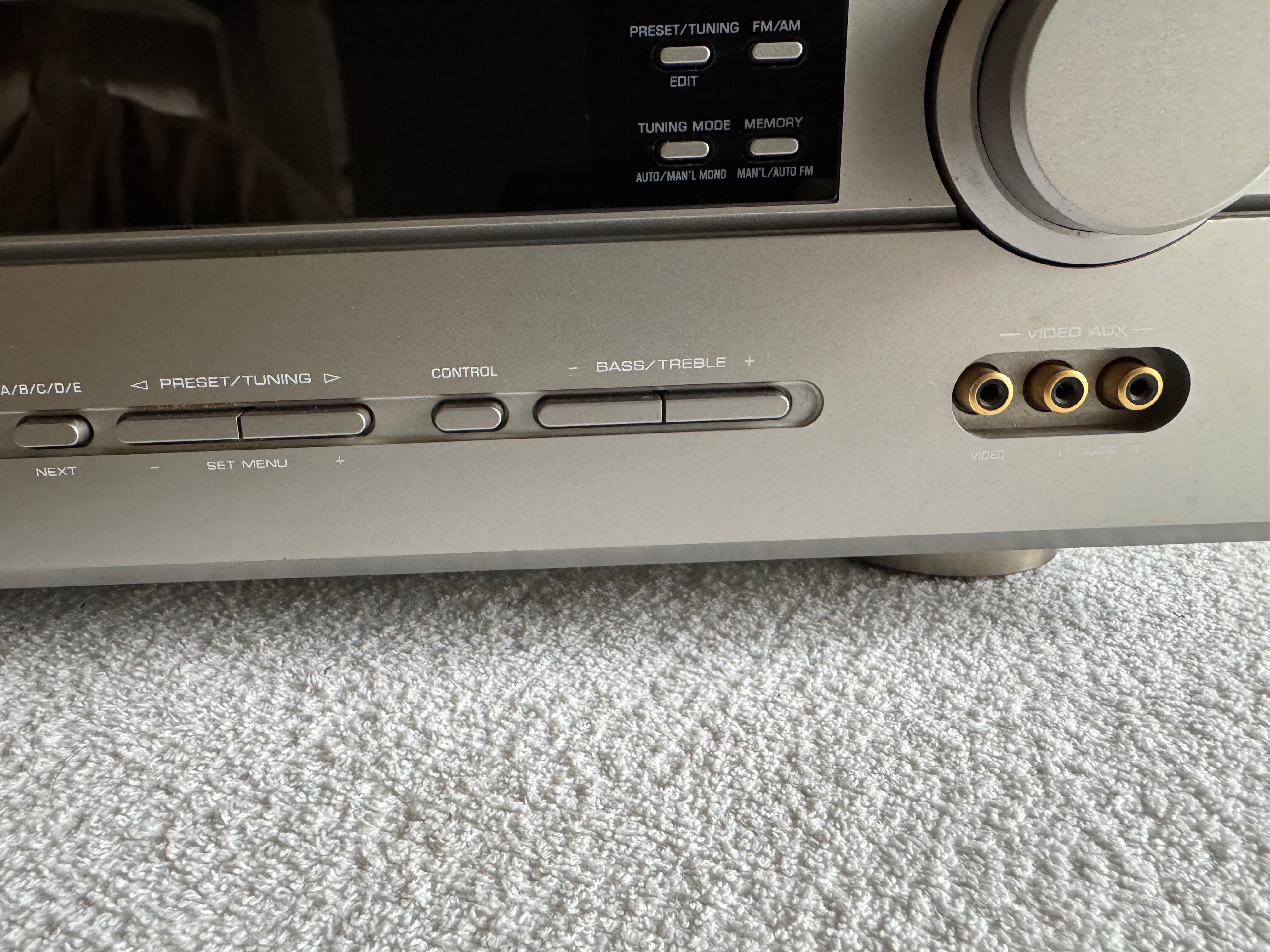 Amplituner Yamaha RX-V440RD