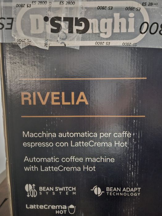 Máquina de Café Automática DELONGHI Rivelia - Nova c/garantia