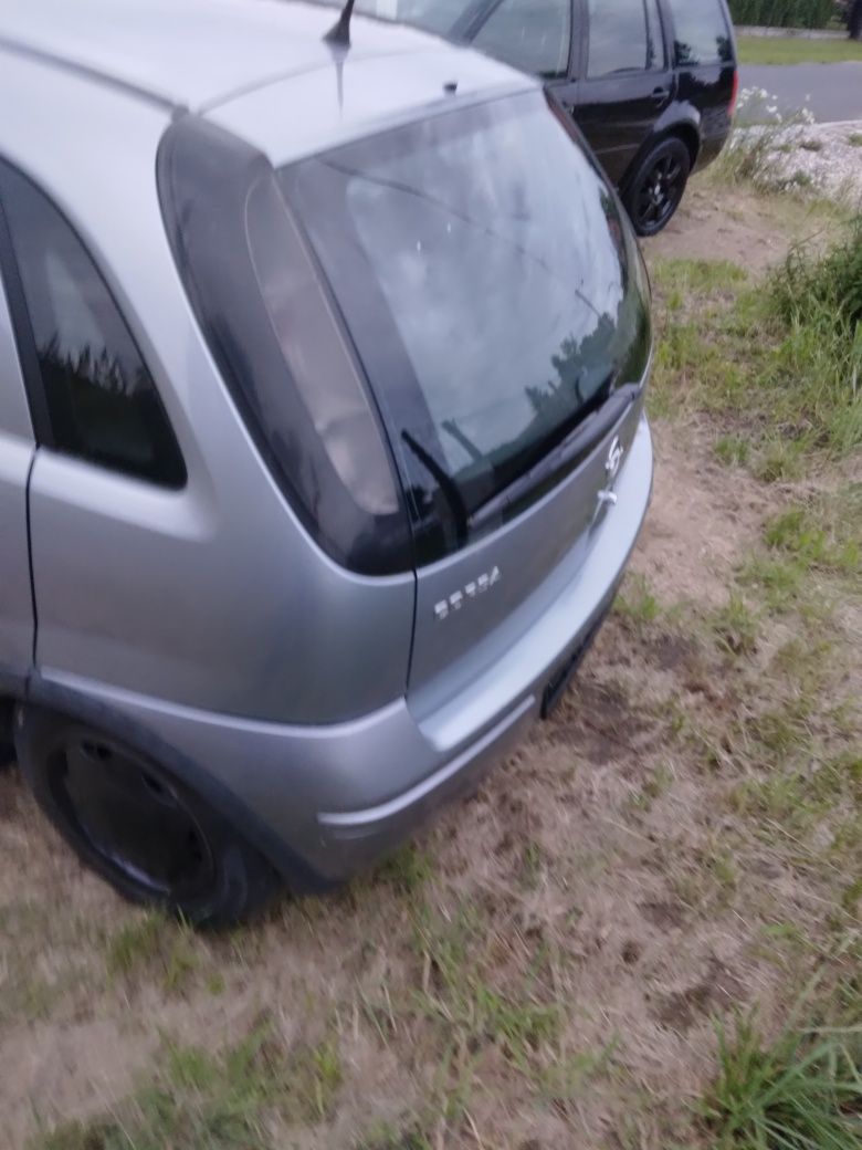 Opel corsa C 1.0 , sprowadzony,  climatronic,  5d
