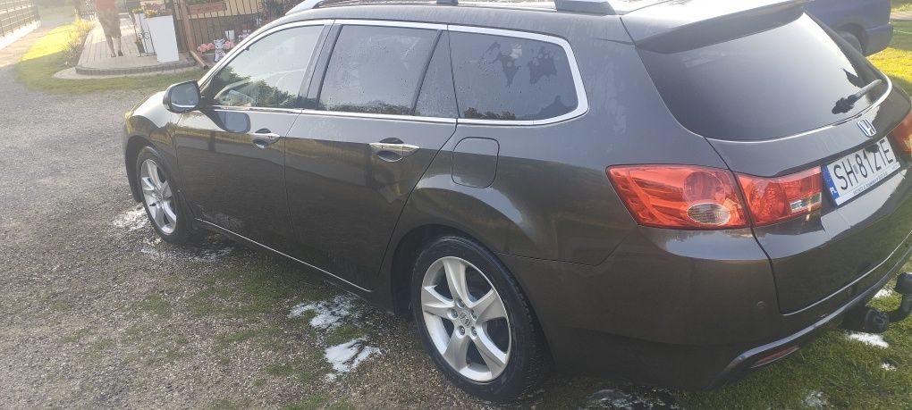 Honda Accord VIII Executive 2.2 D-tec