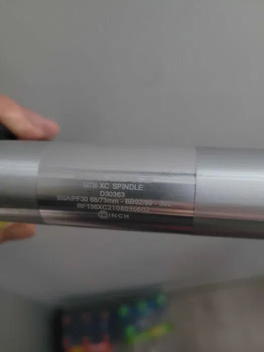 Korba Race Face Next R carbon,175mm,czarna z białym nadrukiem NOWA