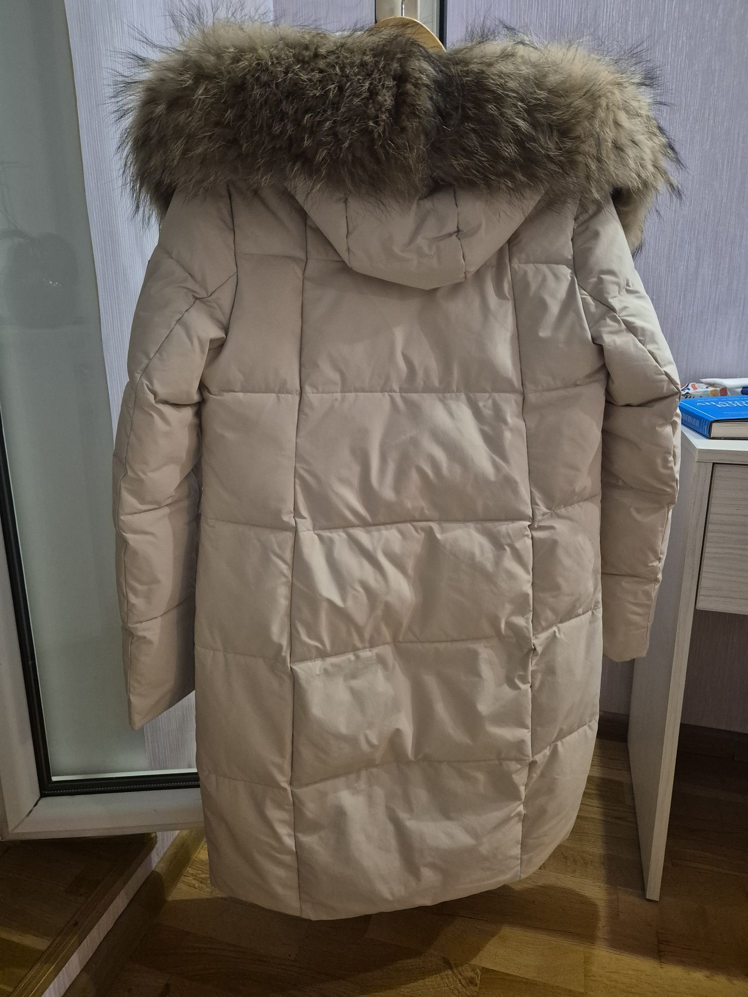 Пуховик, розмір xs-s