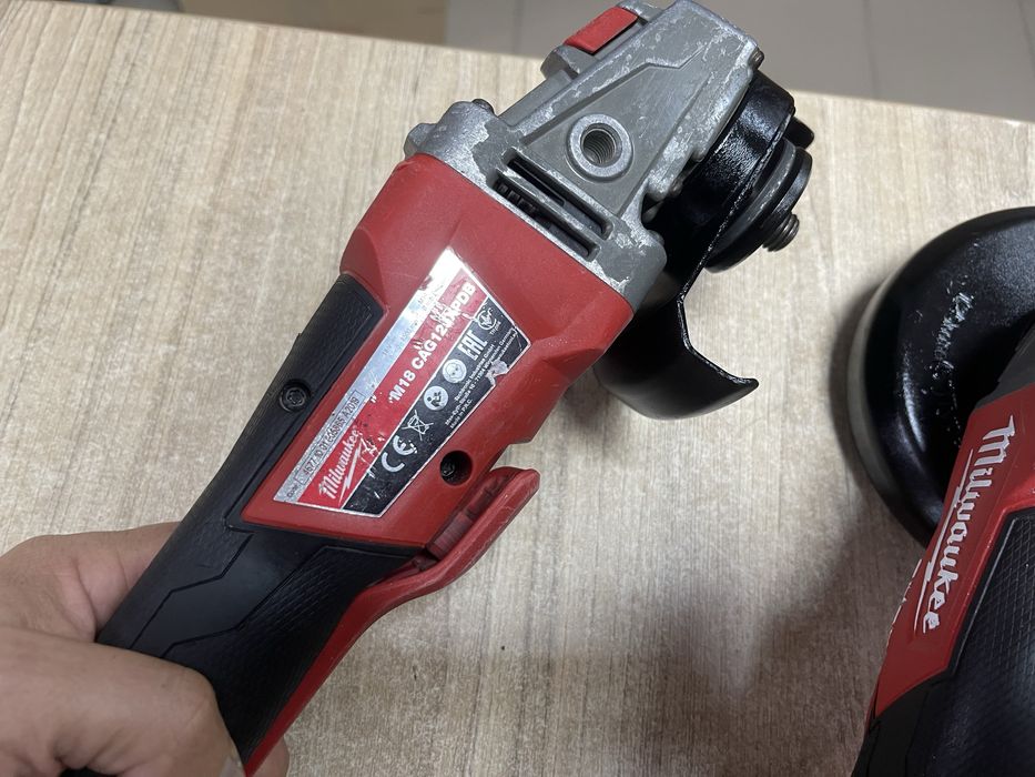 Milwaukee M18 Fuel безщіткові акумуляторні болгарки Мілвокі