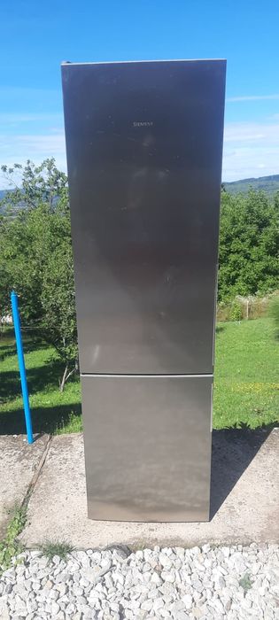 Продам холодильник SIEMENS
