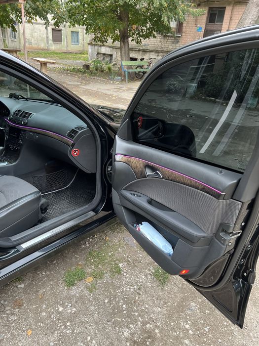 Mercedes E200 W211 1.8l kompressor Avantgarde Мерседес 211