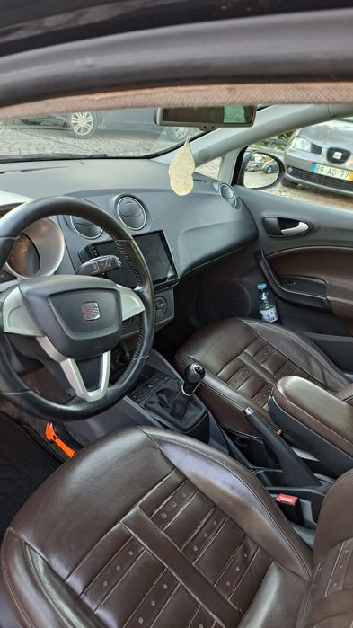 Seat Ibiza 1.2 Tdi  Full extras Impecavel