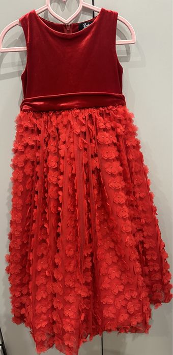 Оренда суконь для дівчаток 6, 7 років