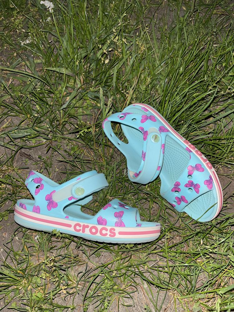 Босоніжки crocs