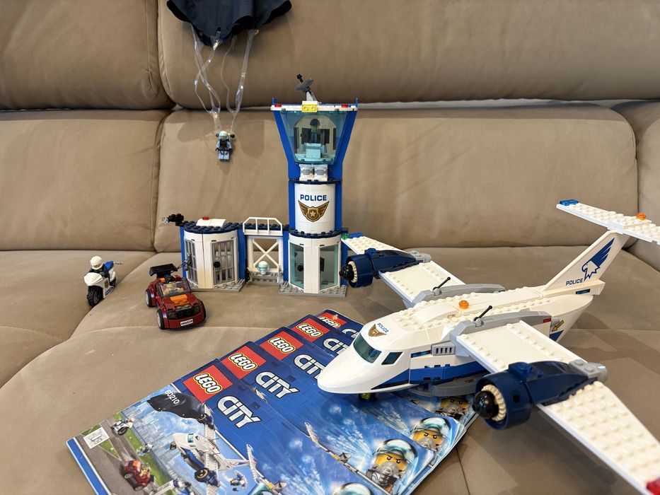 LEGO City 60210 - Baza policji powietrznej