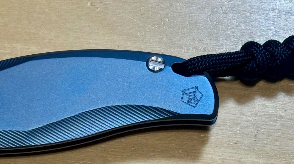 Nowy nóż składany firmy Jufule model Shirogorof Stellar Blue Tytan