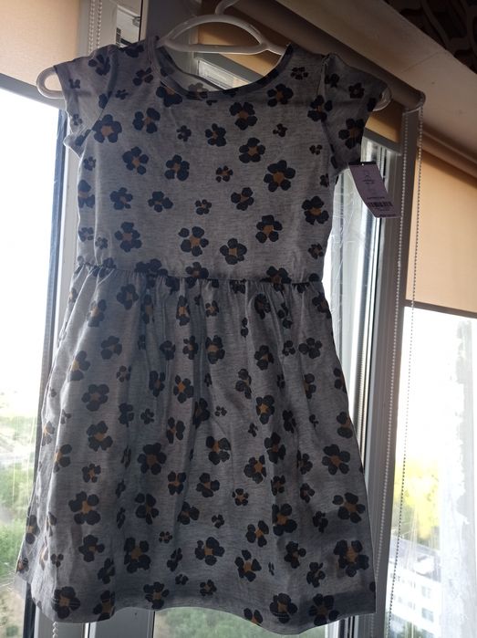 Нова Сукня/плаття Carter's 5t років