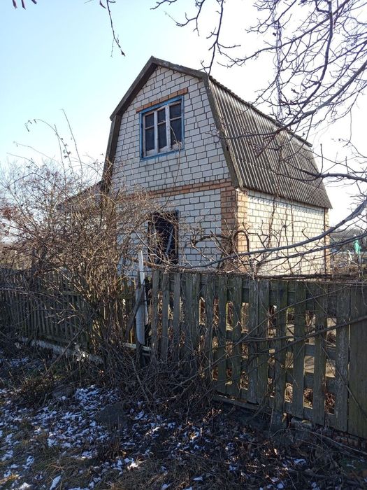 Продам дачный домик под разборку