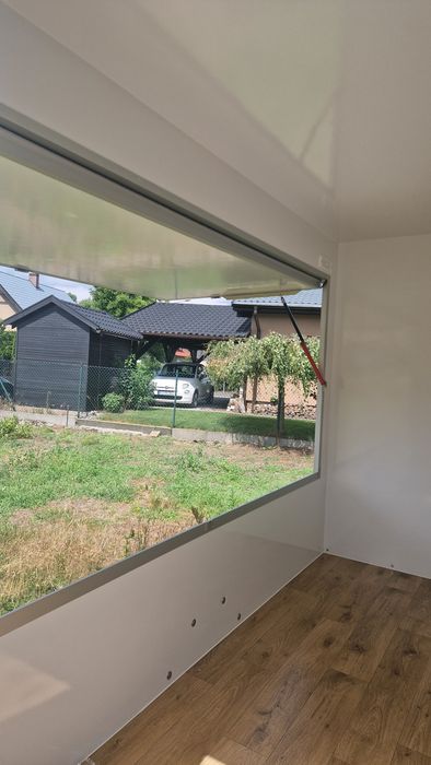 Handlowa Gastronomiczna FoodTruck Imbiss Bar przyczepa