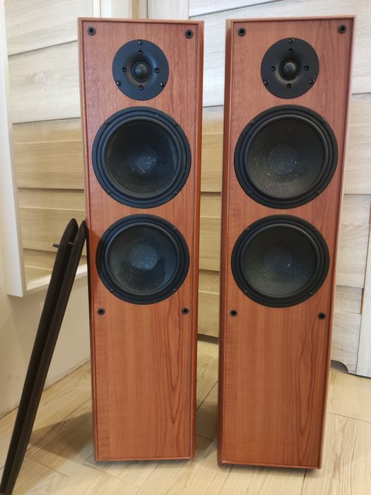 JAMO kino domowe zestaw głosników plus amplituner Panasonic