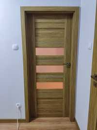 Drzwi wewnętrzne Orlean Intenso W3 kolor Dąb 3d bezprzylgowe 80 prawe