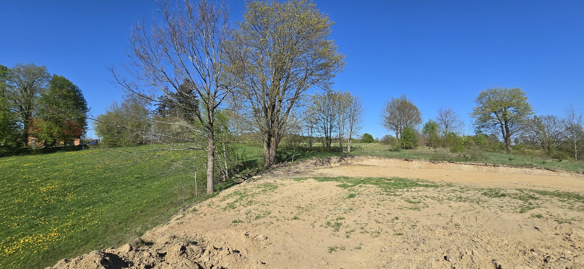 Działka budowlana 1100m