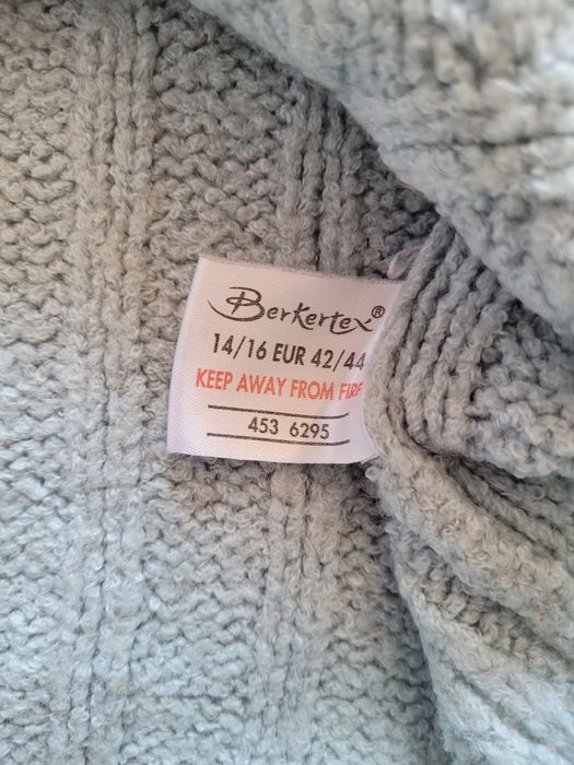 Błękitny niebieski gruby sweter z golfem oversize XL wełna cozy fall