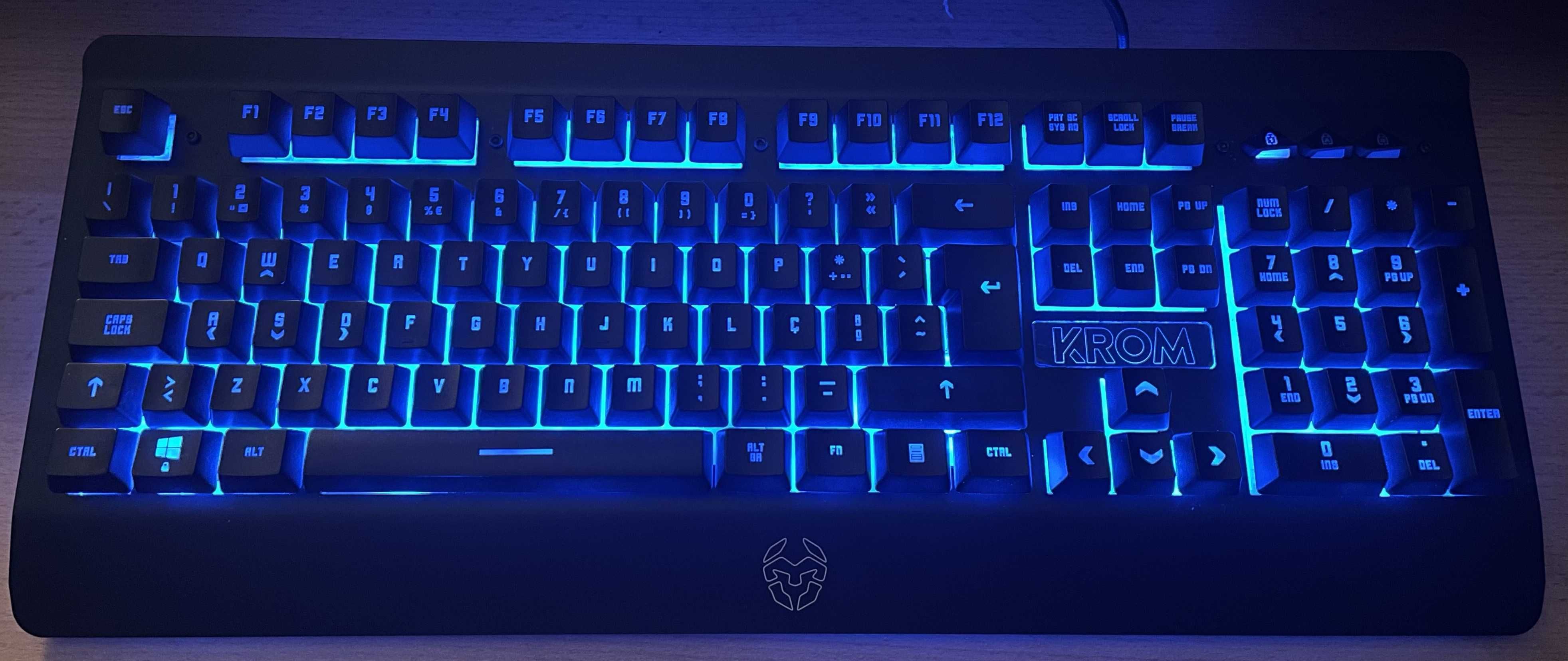 Teclado Krom Khybrid - Excelentes Condições