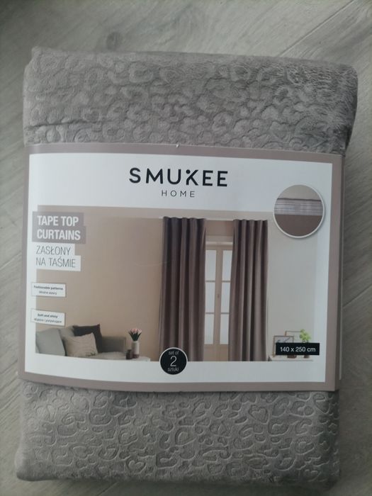 2 beżowe zasłony welwetowe welurowe Smukee 2x zasłona na taśmie tunel