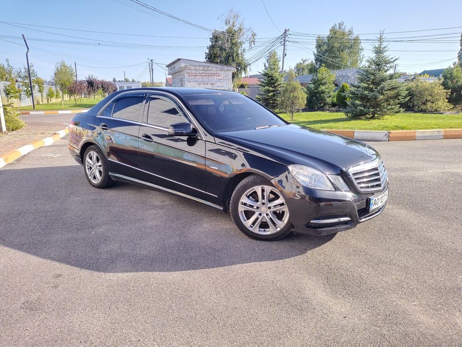 Mercedes-Benz E 220