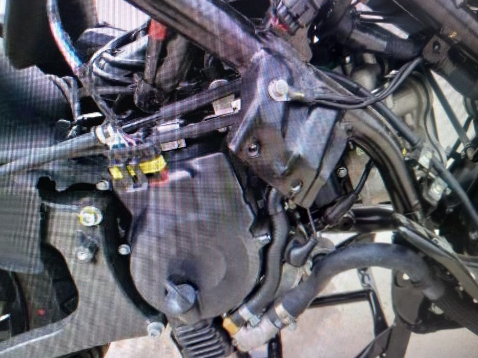 PIAGGIO MP400  sinistrada