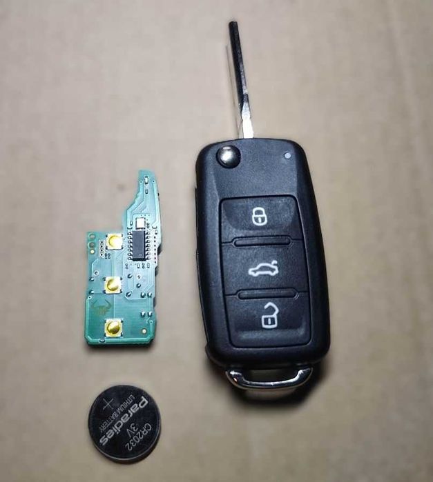 Kluczyk z elektroniką do vw golf passat b5 touran transporter