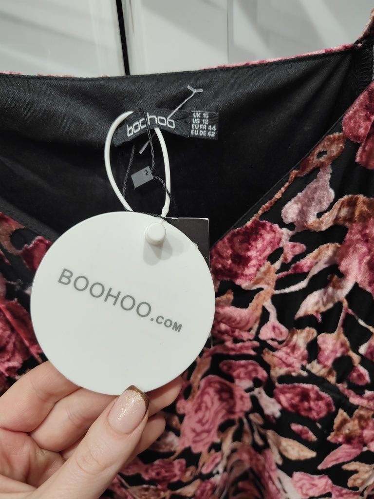 Sukienka Boohoo welurowa aksamitna nowa j ASOS Lou zata