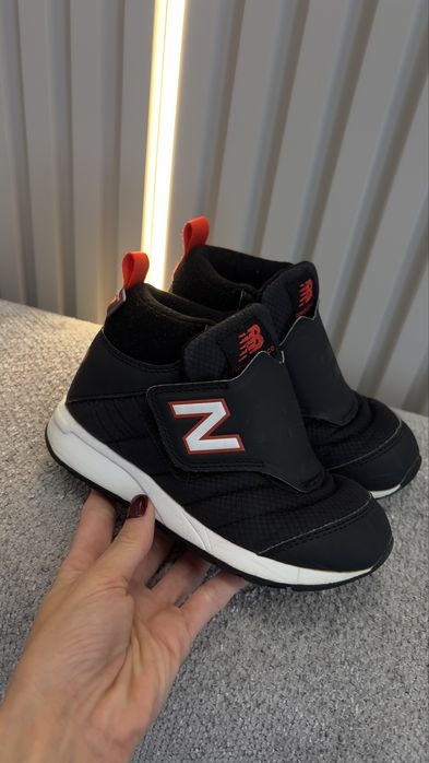 Ботінки New Balance 29 розмір єврозима