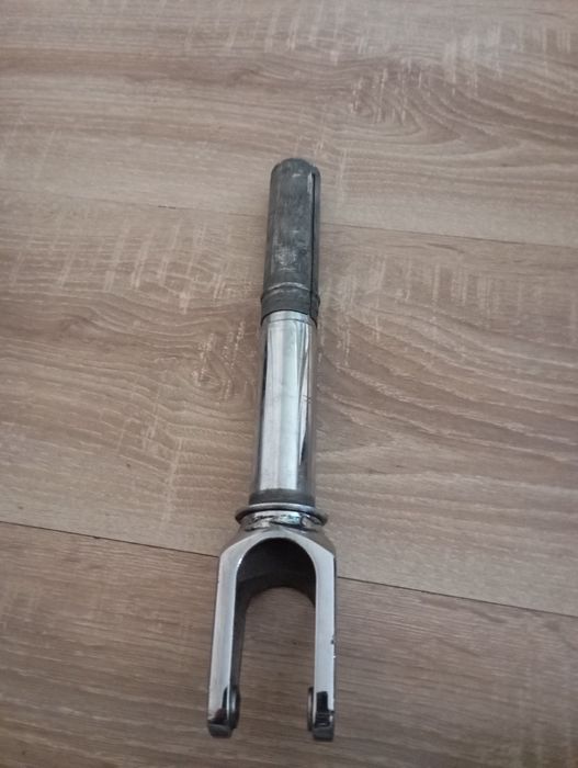 Sprzedam widelec movino do hulajnogi wyczynowej