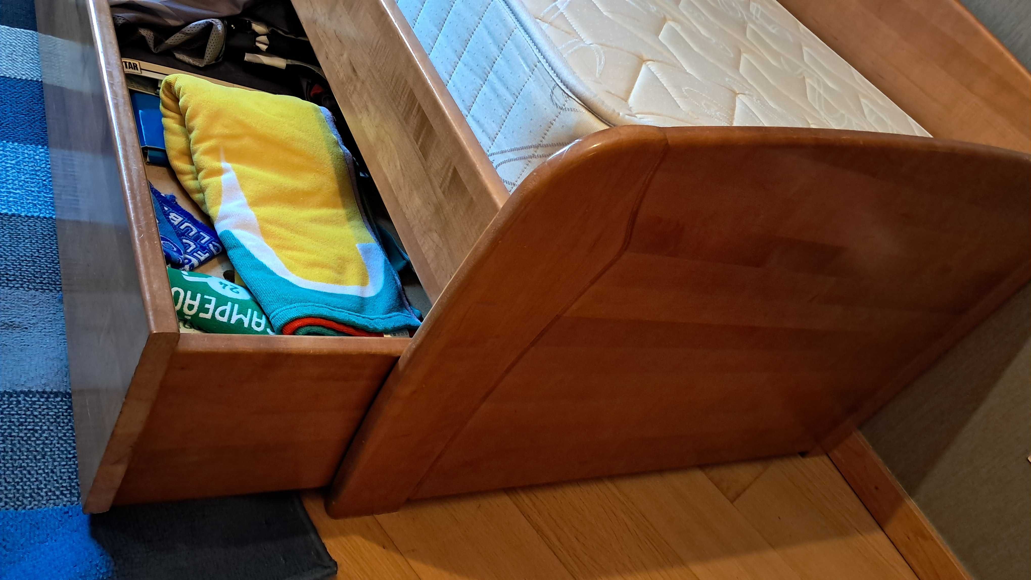 Cama dupla de solteiro com gavetão