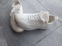 Buty sportowe damskie sneakersy trampki rozmiar 38