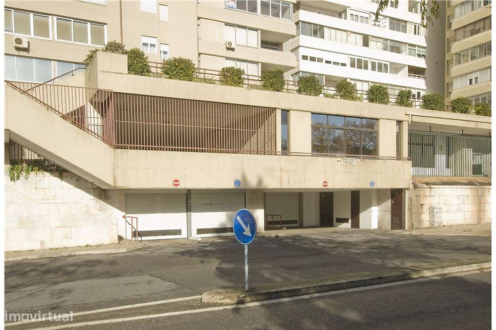 Loja  para arrendamento