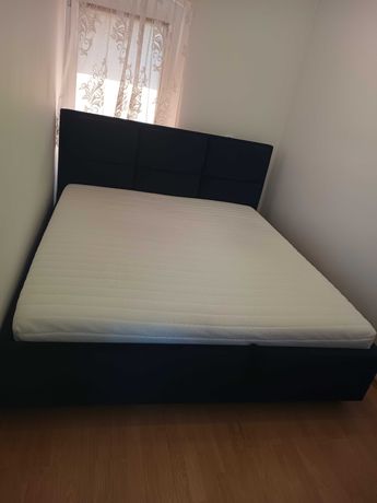 Łóżko sypialniane z materacem 180-200