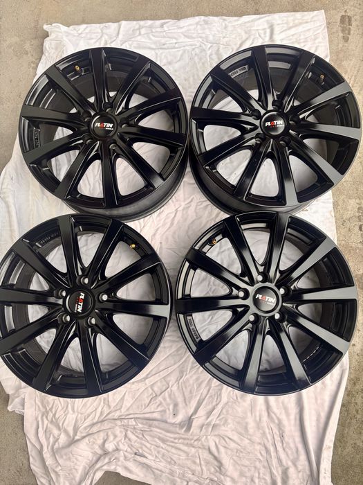 Alufelgi 17 5x114.3 et et 50 Czarne Jak Nowe Wysylka