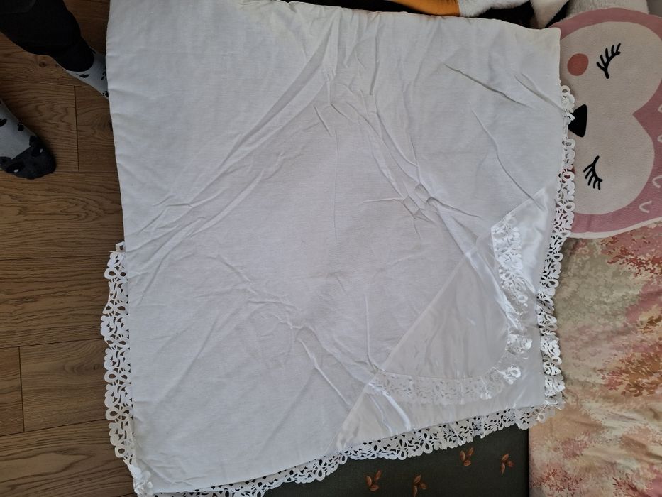 Rożek, becik biały do chrztu